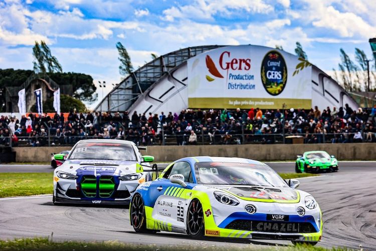200 bolides pour les Coupes de Pâques à Nogaro
